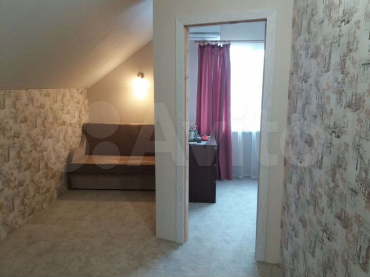 2-к. квартира, 80 м², 3/3 эт.