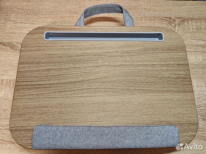 Столик для ноутбука с подушкой