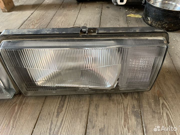 Фары Ваз 2107 белый повороротник