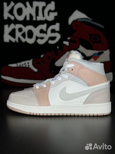 Кроссовки Nike Air Jordan 1 mid зима