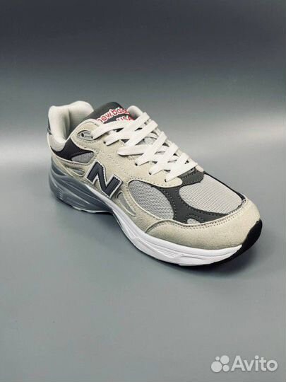 New Balance 990