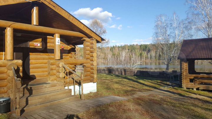 Дом 50 м² на участке 2 га