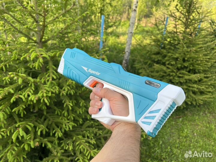 Водный пистолет электрический