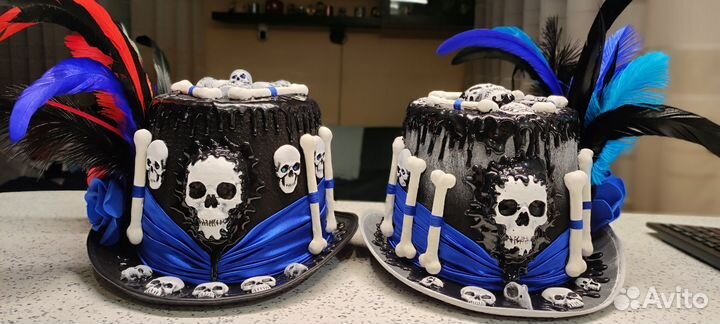 Шляпа-цилиндр с черепами для создания образа