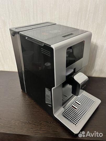 Кофемашина Krups Intuition Experience + EA877D10