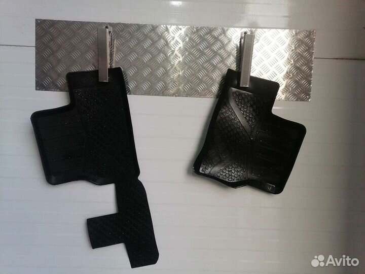 Автомобильные коврики granta