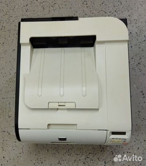 Принтер лазерный HP LaserJet Pro 300 color M351a