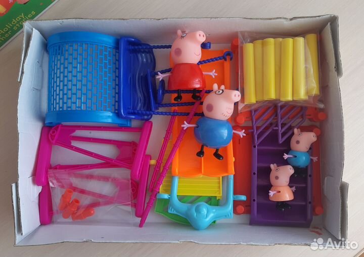 Игровой набор Свинка Пеппа семья