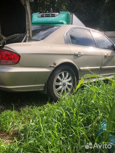 Hyundai Sonata 2.0 AT, 2005, 266 500 км