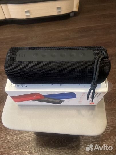 Портативная колонка Mi Portable Bluetooth Speaker