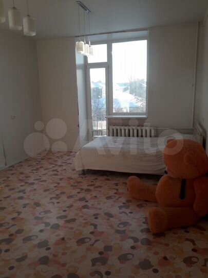 3-к. квартира, 75 м², 4/4 эт.