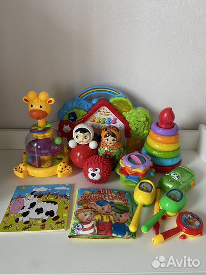 Игрушки пакетом (пирамидки)