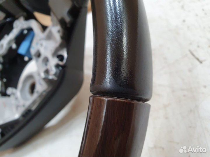 Руль Toyota Land Cruiser 200