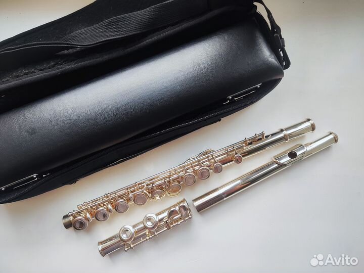 Флейта Yamaha 211, пр-во Япония