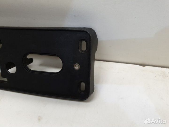 Площадка под гос. номер передняя Toyota Camry V55