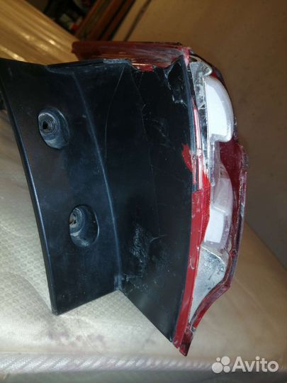 Задний наружний фонарь LED