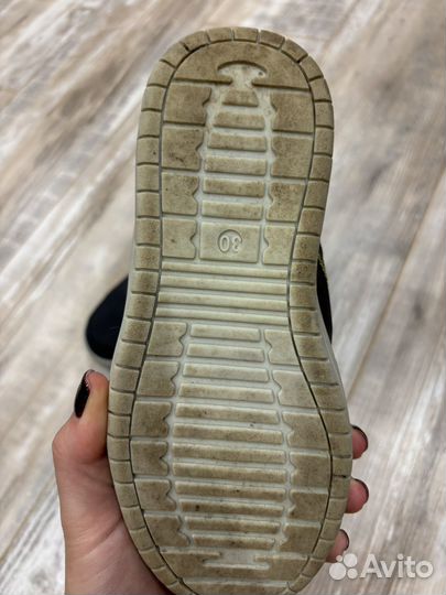 Ботинки утепленные