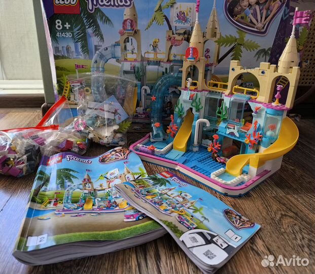 Lego friends аквапарк