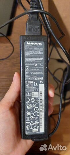 Ноутбук Lenovo