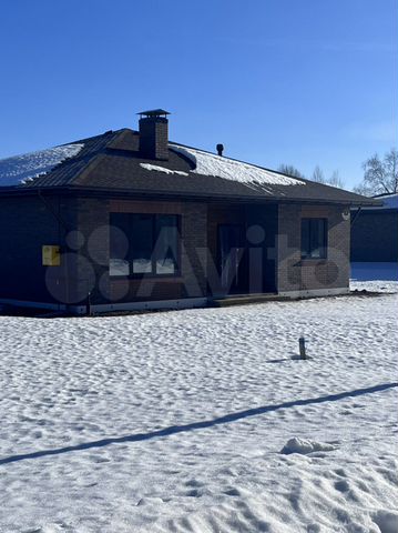 Коттедж 113 м² на участке 8 сот.