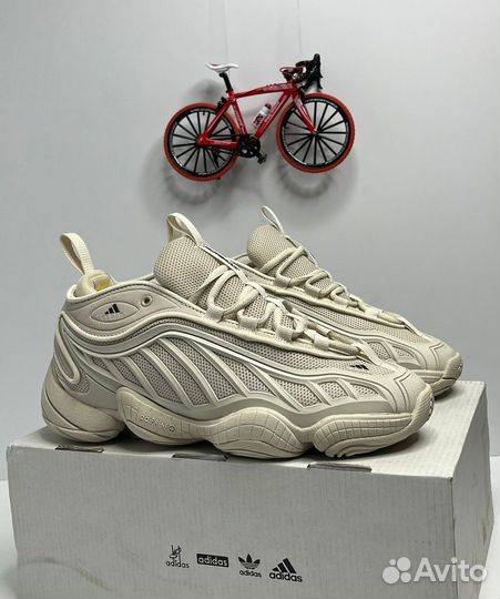 Кроссовки Adidas Intimidation