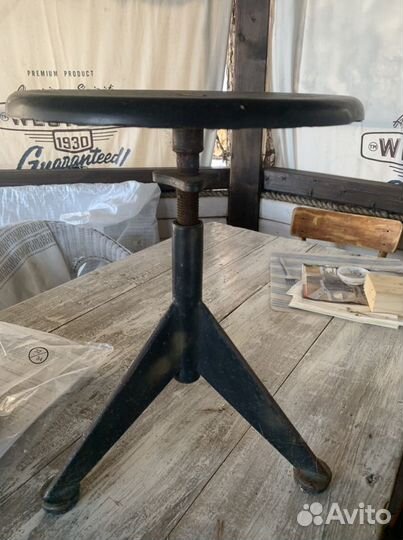 Стул для фортепиано