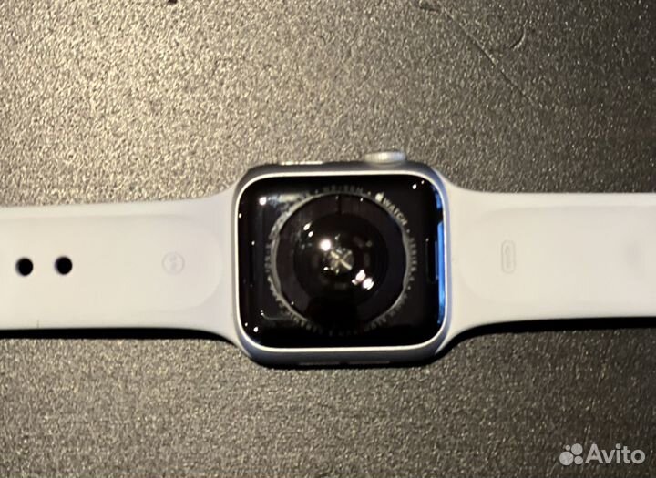 Часы apple watch 4 se 40 mm