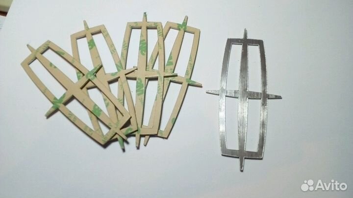 Lincoln Town Car,Navigator эмблемы