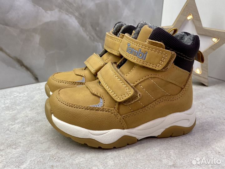 Ботинки 22 размер Tombi новые