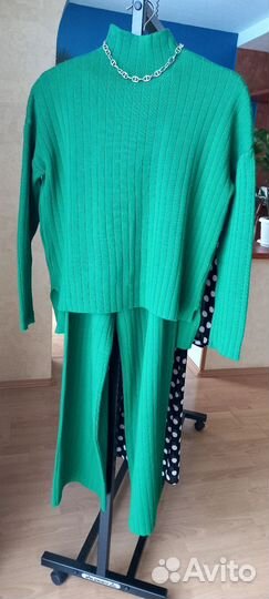 Костюм в очень хорошем состоянии