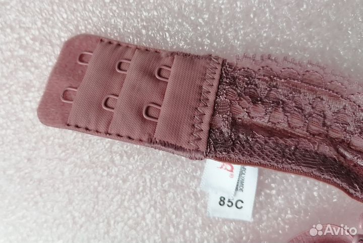Бюстгалтер новый 85С