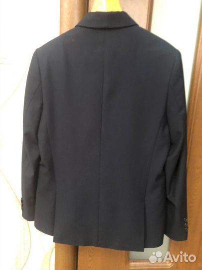 Продам школьный пиджак на мальчика