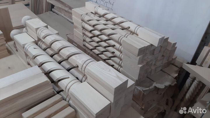 Балясины для лестницы из дуба бука ясеня