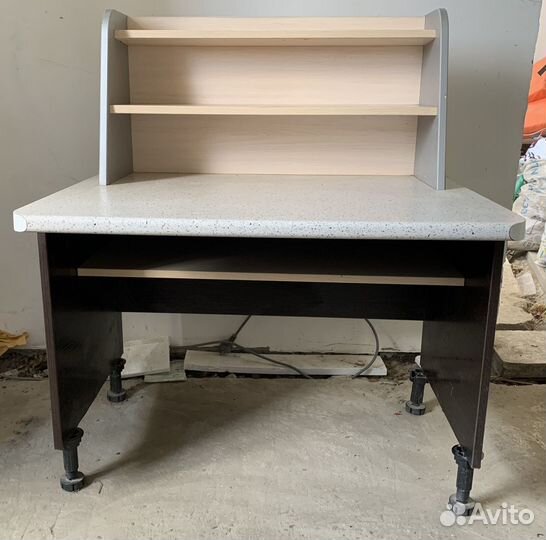 Письменный стол бу, Стол для пк, Игровой коврик