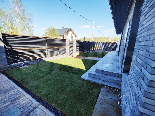 Коттедж 240 м² на участке 6 сот.