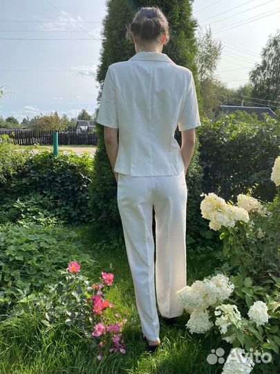 Льняной костюм 48 разм