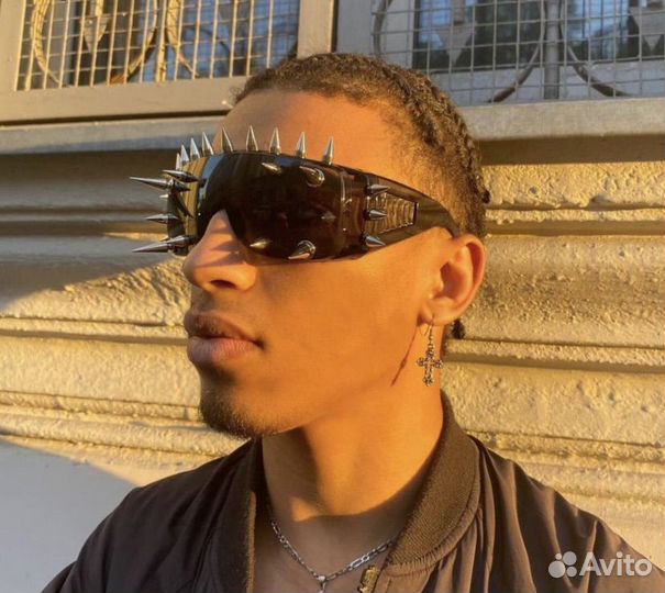Очки y2k с шипами крутые новые