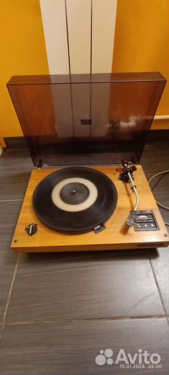 Проигрыватель винила Tesla NC 450