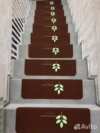 Коврики, накладки на ступени, лестницу