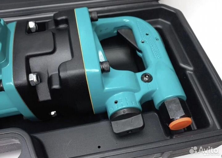 Пневматический гайковерт 3800 Нм