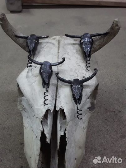 Авторские кованые штопоры «бычья голова»