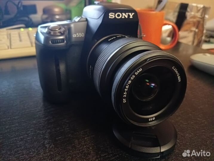 Sony A550 + объектив 18-55mm f/3.5-5.6