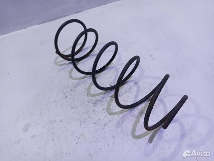 Пружина задняя Тойота