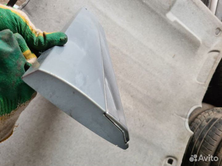 Молдинг двери задний правый Volvo Xc 90 2020