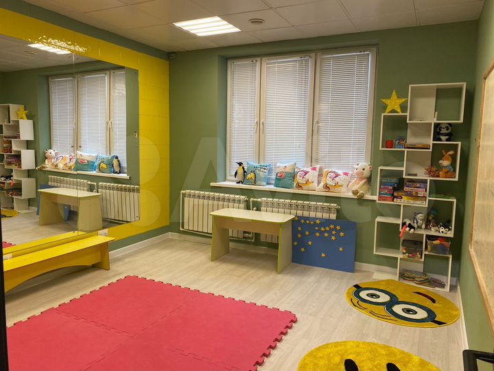 Свободного назначения, 90 м²