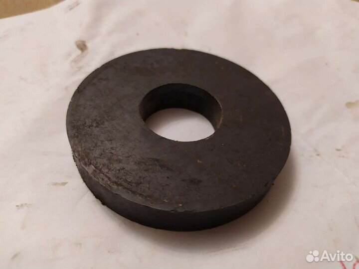 Магнит СССР ферритовый