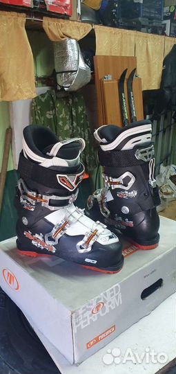 Горнолыжные ботинки