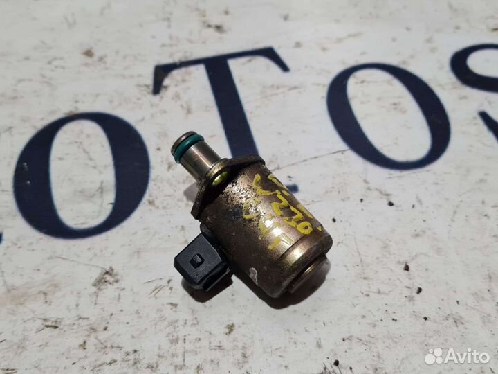 Датчик рулевой рейки Мерседес Mercedes 2204600184