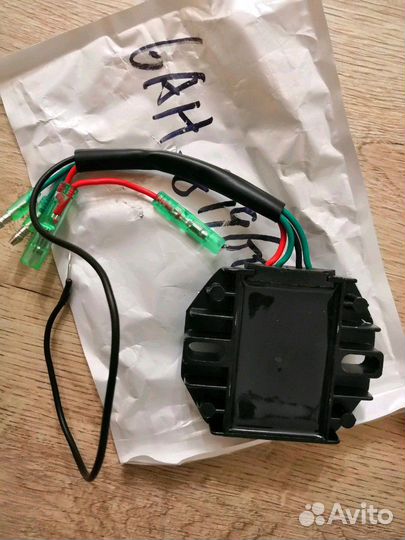 Реле-регулятор Yamaha F15