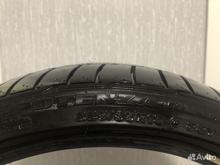 Bridgestone Potenza RE050A 225/35 R19 88Y